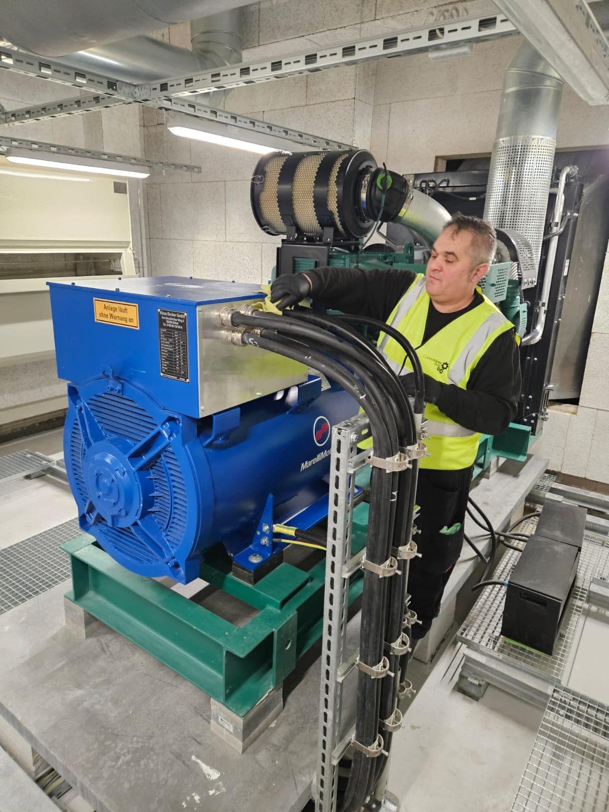 Reinigung einer technischen Anlage im industriellen Umfeld